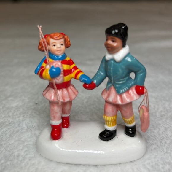 Department 56 On The Way to The Ballet Class Original Snow Village - Picture 2 of 6